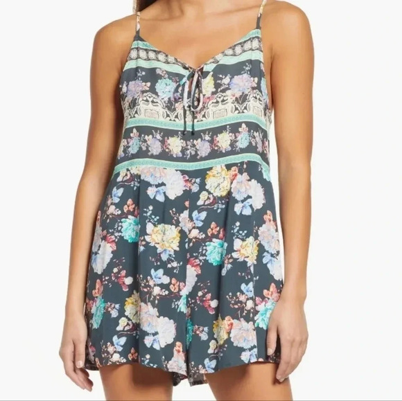 O'Neill Liam Floral Print Romper - Picture 1 of 7